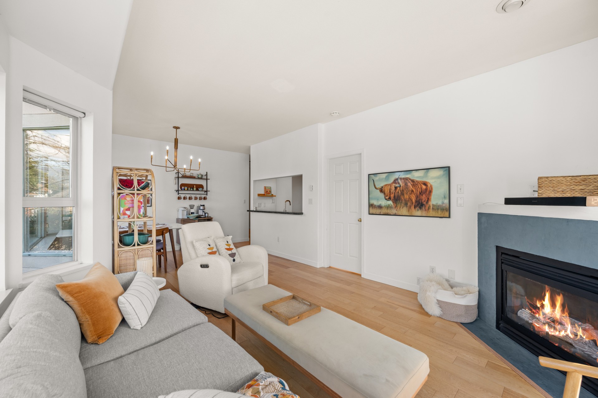 #103 – 177 W. 5th Street